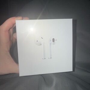 Airpods Wireless Earbuds in White